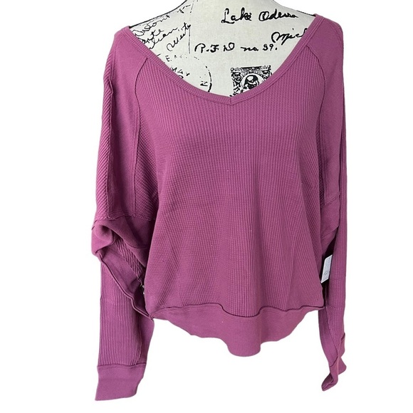 Free People Tops - Free people Santa Clara thermal top Ladies size medium mulberry pink